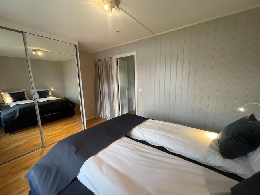 Skjomtind - Modern Apartment With Free Parking Narvik Extérieur photo