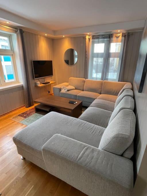 Skjomtind - Modern Apartment With Free Parking Narvik Extérieur photo