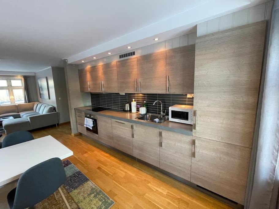 Skjomtind - Modern Apartment With Free Parking Narvik Extérieur photo